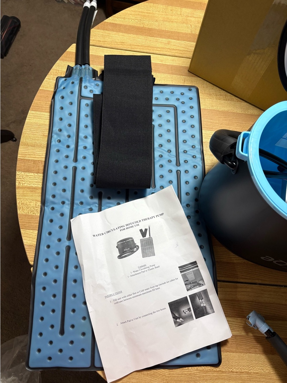 NEW IN BOX Aqua Relief Cold or Warm Therapy Unit in Black with Light Blue Trim - Picture 4 of 13